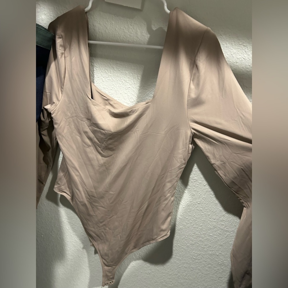 Forever 21 Taupe Long Sleeve bodysuit